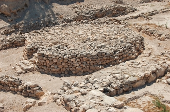 Gal mound (bamah)